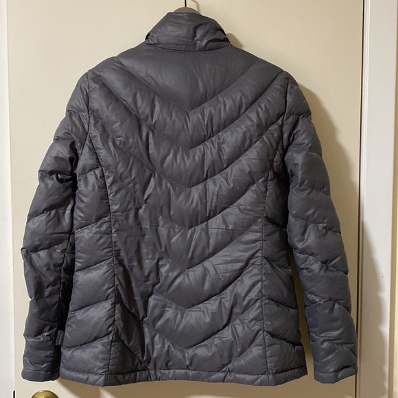 Calvin Klein Packable Lightweight Premium Down Puffer Jacket - Picture 3 of 9